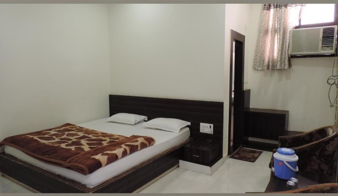 Hotel Paradise Stays Pachmarhī 외부 사진