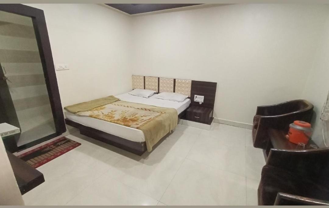 Hotel Paradise Stays Pachmarhī 외부 사진